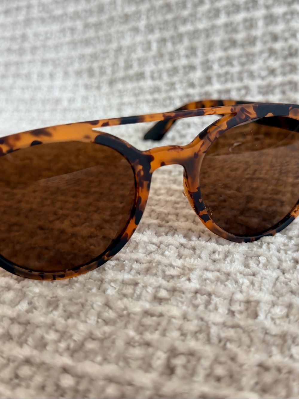 Goodr Brand Tortoiseshell Round Women’s Sunglasses - Brown Lenses